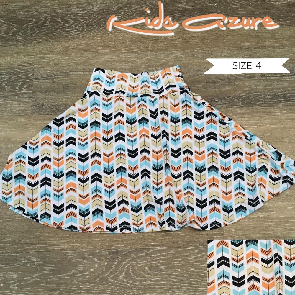 Lularoe Kid’s Azure Skirt Size 4 Chevron Print